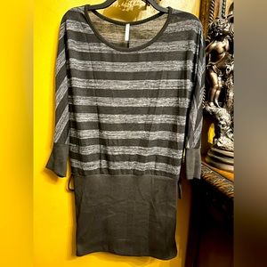 NWOT Bella D Sweater Dress